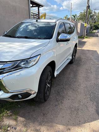 MITSUBISHI PAJERO SPORT 2.4 16V MIVEC TURBO DIESEL HPE AWD AUTOMÁTICO